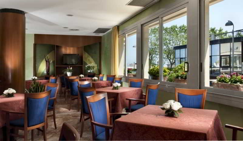 Hotel Ambra Rimini Exterior photo