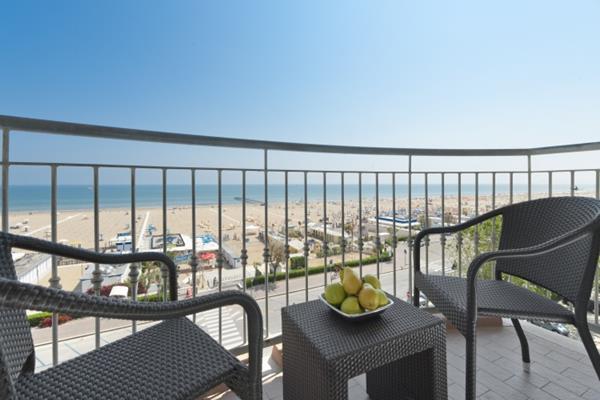 Hotel Ambra Rimini Exterior photo