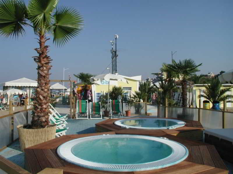 Hotel Ambra Rimini Exterior photo